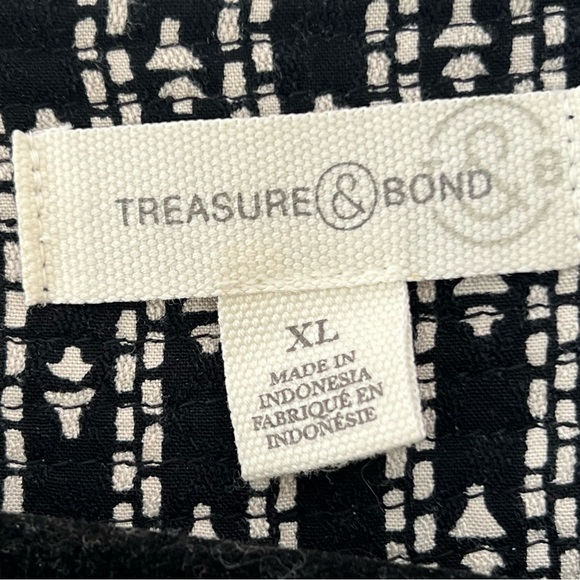 Treasure & Bond Black and White Striped Blouse - Picture 4 of 6